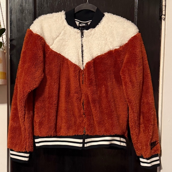 Nike Fuzzy Bomber Jacket - Picture 2 of 4